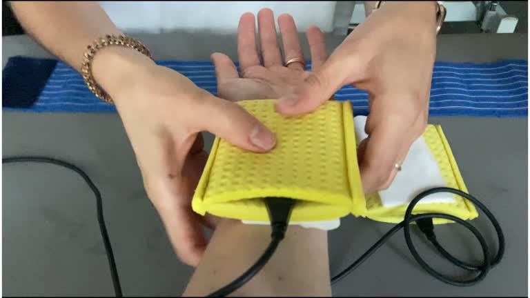 Material complementario Iontoforesis. COMBI